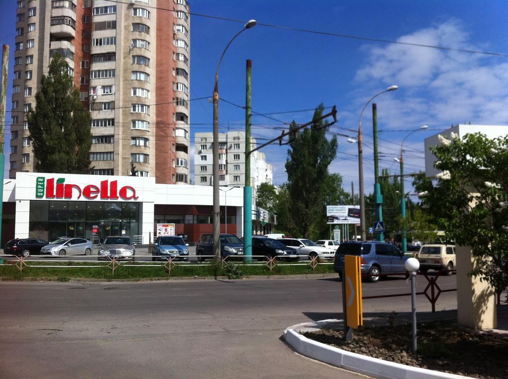 Apartment Miorita Chisinau Exterior photo